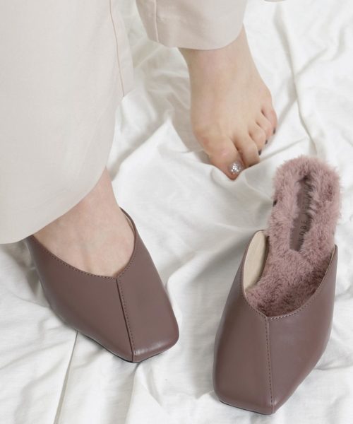 KOBE LETTUCE（コウベレタス）の「[スムース/クロコダイル型押し]スクエアトゥファーミュール（その他シューズ・レディース・ベージュ系その他/ブラック/ブラウン系その他2/ブラウン系その他/グレー系その他/ホワイト系その他・S/LL/M/L）」の5枚目の写真