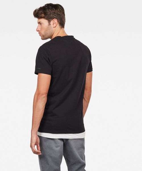 G-STAR（ジースター）の「Graphic 2 T-Shirt（Tシャツ/カットソー・メンズ・ダークブラック・SMALL/MEDIUM/LARGE/X-LARGE/X-SMALL）」の3枚目の写真