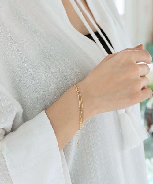 colleca la（コレカラ）の「ミックスチェーンブレスレット（ブレスレット・レディース・シルバー/ゴールド・ﾌﾘ-）」の3枚目の写真