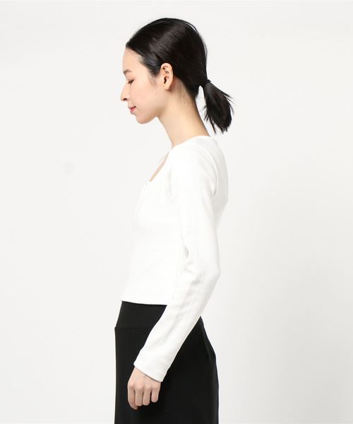 FIG&VIPER(フィグアンドバイパー)の「リブスリットショートロンT(Tシャツ/カットソー・レディース・ホワイト/ブラック/ベージュ/ピンク・FREE)」の6枚目の写真