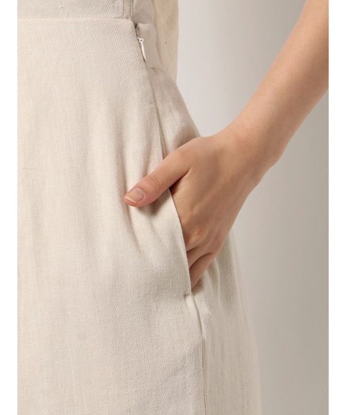 Ungrid(アングリッド)の「シルクネップコンビネゾン(つなぎ/オールインワン・レディース・ブラック/アイボリー・SMALL/MEDIUM)」の16枚目の写真