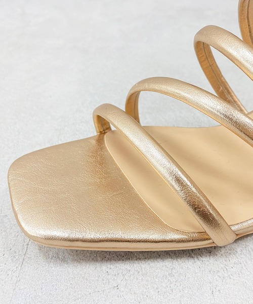 natural couture(ナチュラルクチュール)の「チューブヒモミュールサンダル(サンダル・レディース・ミント/クリア/アイボリー/ピンクゴールド・L/M)」の9枚目の写真