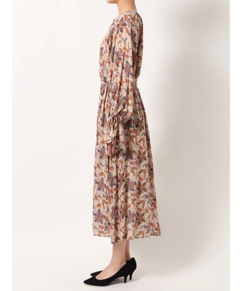 Ungrid（アングリッド）の「バティックプリントガウンワンピース（ワンピース・レディース・ブラック/ベージュ・FREE）」の10枚目の写真