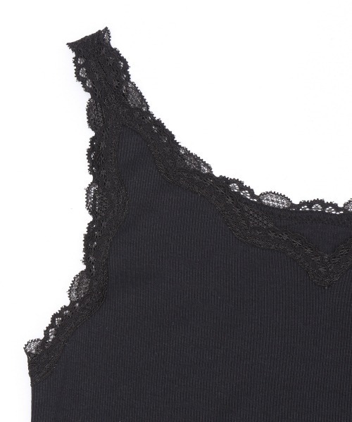 PAGEBOY（ページボーイ）の「2WAYレースキャミソールAW（キャミソール・レディース・ブラック/オフホワイト/ワインレッド/グレイッシュベージュ・FREE）」の13枚目の写真