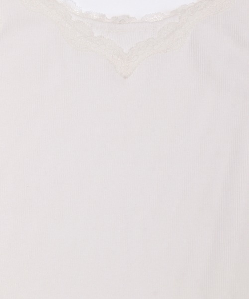 PAGEBOY（ページボーイ）の「2WAYレースキャミソールAW（キャミソール・レディース・ブラック/オフホワイト/ワインレッド/グレイッシュベージュ・FREE）」の17枚目の写真