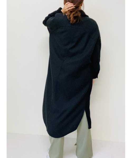 TEVALT（ヴァレット）の「ボア切替え　ロングシャツジャケット（その他アウター・レディース・カーキ/ブラック・38）」の3枚目の写真