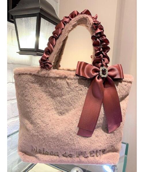 キキララ リボンバレッタ メゾンドフルール ワッペン ブローチ 刺繍 天使 Maison de FLEUR（メゾンドフルール）の「ローズリボン刺繍