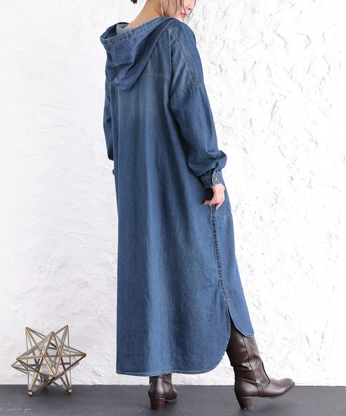 somari imagination(ソマリ イマジネーション)の「『デニムフードワンピース』(ワンピース・レディース・サックスブルー/ブルー・FREE)」の4枚目の写真