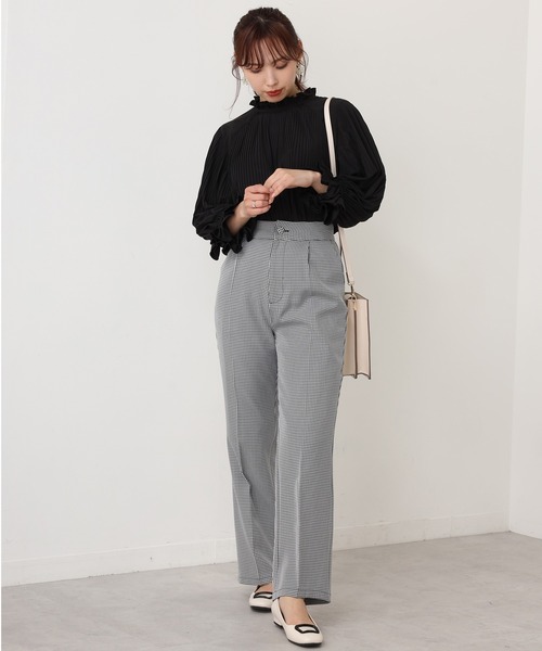 one after another NICE CLAUP（ワンアフターアナザーナイスクラップ）の「【ZOZO限定】消しプリーツ切替ブラウス（シャツ/ブラウス・レディース・ホワイト系その他/ブラック/モカ/グリーン系その他/ドット/スモークピンク/その他1/サックスブルー・FREE）」の19枚目の写真