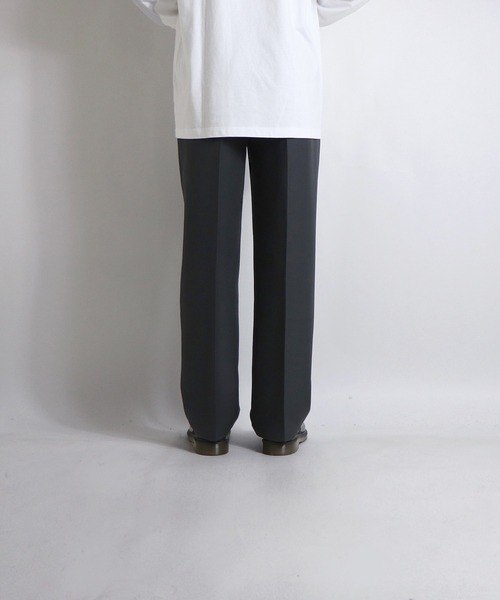 Confirm（コンファーム）の「25SS 極美シルエット 脚長 タック センタープレス ストレートパンツ スラックス【Confirm】（スラックス・メンズ・ブラック/パープル/ブルー/アイボリー/ブラウン/チャコールグレー/ブラウン系その他/ネイビー・M/L/S/XL）」の17枚目の写真