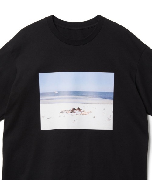 D-VEC（ディーベック）の「ショートスリーブ フォト Ｔシャツ(VF-30402118)（Tシャツ/カットソー・レディース・ホワイト/ブラック・SMALL/LARGE）」の6枚目の写真