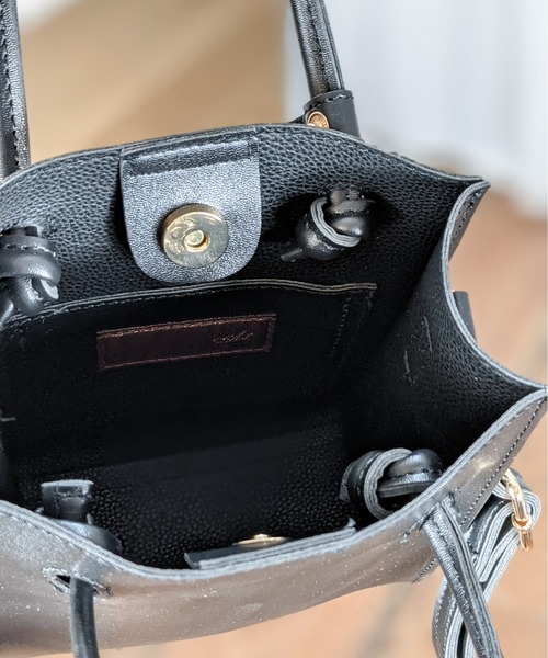 Per sist ence（パーシエンス）の「Per sist ence/パーシエンス　クリアマルチショルダー（ショルダーバッグ・レディース・ブラック/ブラウン・FREE）」の13枚目の写真