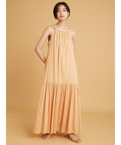 ［新品］emmi atelier スパイシーフラワーワンピース emmi（エミ）の「【emmi atelier】スパイシーフラワーワンピース