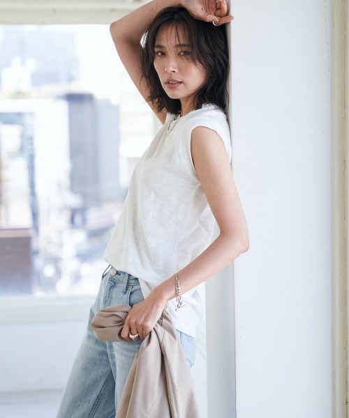 RIVE DROITE（リヴドロワ）の「【Girls Dangerous(ガールズデンジャラス)】ノースリーブTシャツ（Tシャツ/カットソー・レディース・ホワイト/ブラック/グリーン・M）」の22枚目の写真