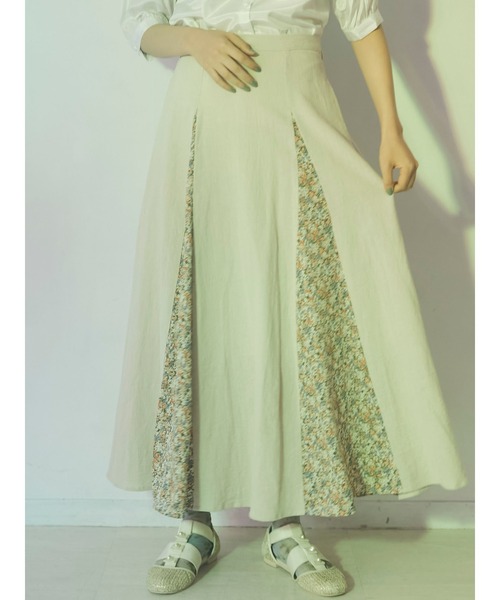 merry jenny（メリージェニー）の「flowerコンビフレアスカート（スカート・レディース・ベージュ/ネイビー/グリーン・FREE）」の6枚目の写真