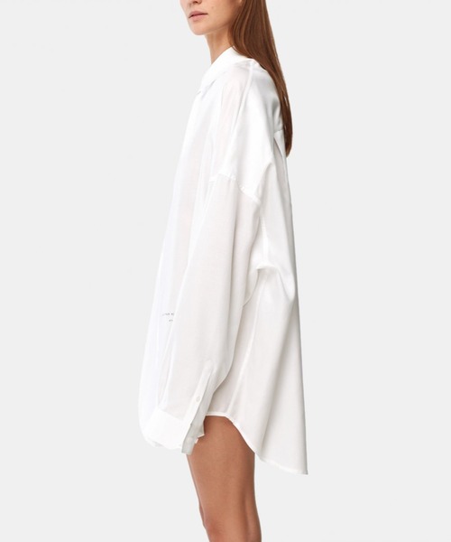 TTSWTRS(タトゥーセーターズ)の「【TTSWTRS】 WHITE OVERSIZED SHIRT(シャツ/ブラウス・レディース・ホワイト・ONE SIZE)」の3枚目の写真