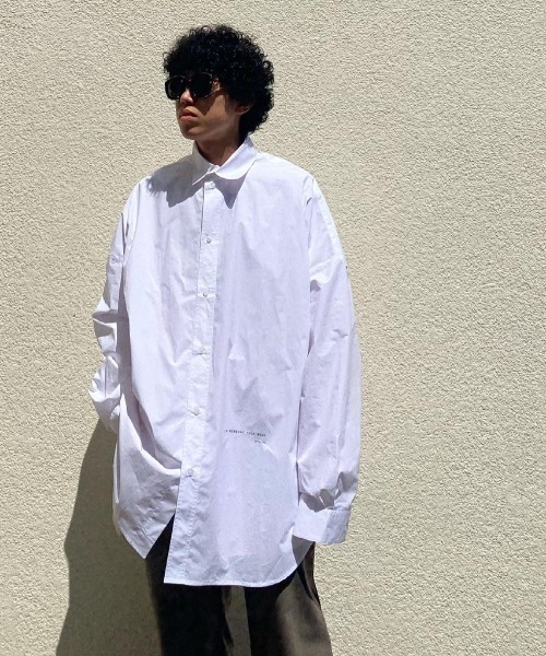 TTSWTRS(タトゥーセーターズ)の「【TTSWTRS】 WHITE OVERSIZED SHIRT(シャツ/ブラウス・レディース・ホワイト・ONE SIZE)」の11枚目の写真
