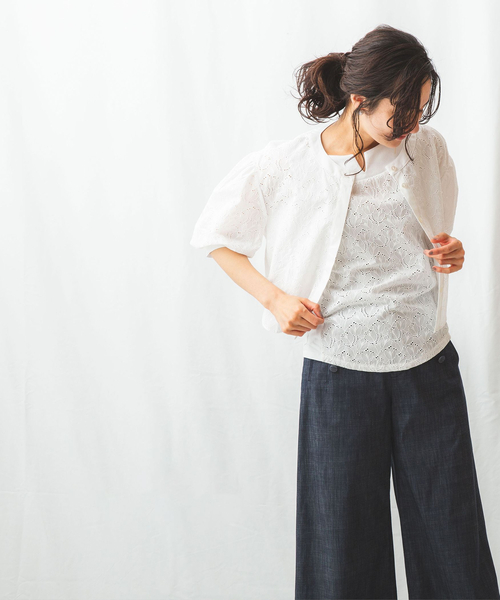 NARACAMICIE(ナラカミーチェ)の「コットンエンブロイダリーカットソードッキングプルオーバー(シャツ/ブラウス・レディース・ホワイト/ブラック・XX-LARGE/SMALL/MEDIUM/LARGE)」の17枚目の写真