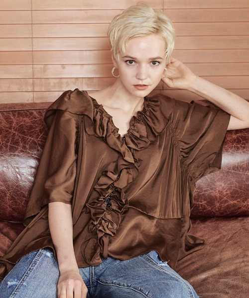 KOH.style（コースタイル）の「フロントフリル3wayブラウス（シャツ/ブラウス・レディース・ブラック/ブラウン/カーキ/ピンク・FREE）」の3枚目の写真