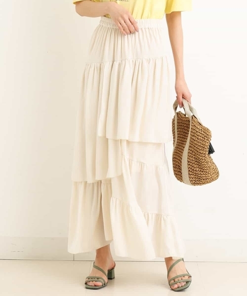 a.v.v（アーヴェヴェ）の「ランダムティアードスカート（スカート・レディース・イエロー/アイボリー・38/40/36/42）」の2枚目の写真