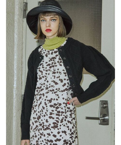 jouetie（ジュエティ）の「2WAYケーブル ニット カーディガン（カーディガン/ボレロ・レディース・ライトブルー/ブラック/アイボリー/ピンク/パープル/ブラウン・MEDIUM）」の7枚目の写真