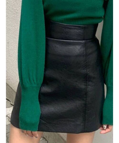 EMODA（エモダ）の「スウィッチングラインハイウエストスカート（スカート・レディース・その他/ブラック/カーキ/イエロー・MEDIUM/SMALL）」の4枚目の写真