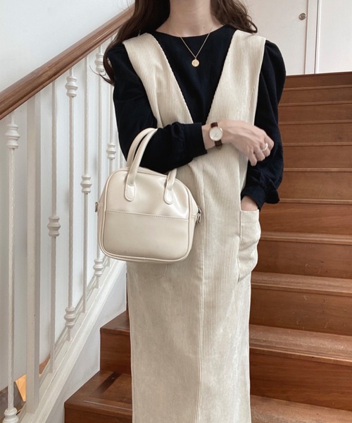 JUNOAH（ジュノア）の「バルーンスリーブブラウス（シャツ/ブラウス・レディース・アイボリー/モカ/グレイッシュベージュ/ブラック・LARGE/X-LARGE/MEDIUM）」の22枚目の写真