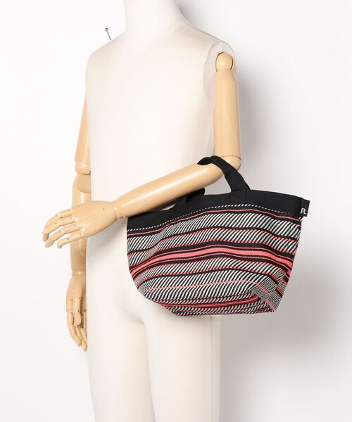 ROOTOTE（ルートート）の「ルートート/幾何学柄 トートバッグ LT.デリ.パターンファブリック-E（トートバッグ・レディース・ベージュ/ピンク/ブラック・FREE）」の15枚目の写真