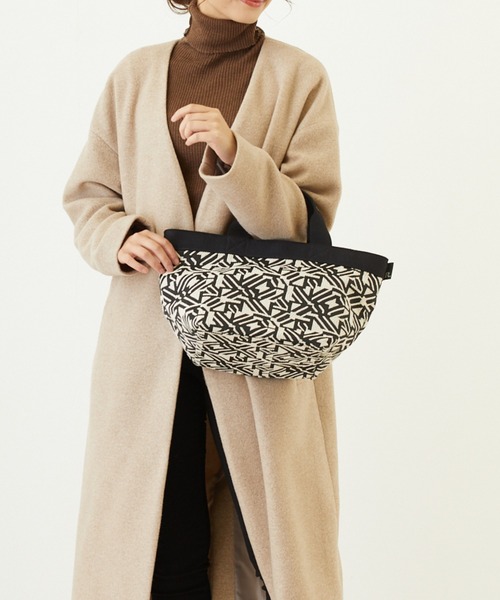 ROOTOTE（ルートート）の「ルートート/幾何学柄 トートバッグ LT.デリ.パターンファブリック-E（トートバッグ・レディース・ベージュ/ピンク/ブラック・FREE）」の2枚目の写真