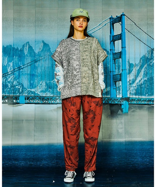 AlexanderLeeChang（アレキサンダーリーチャン）の「BIG KNIT VEST（ニット/セーター・メンズ・ブラック/グレー/バーガンディー・2/3）」の8枚目の写真