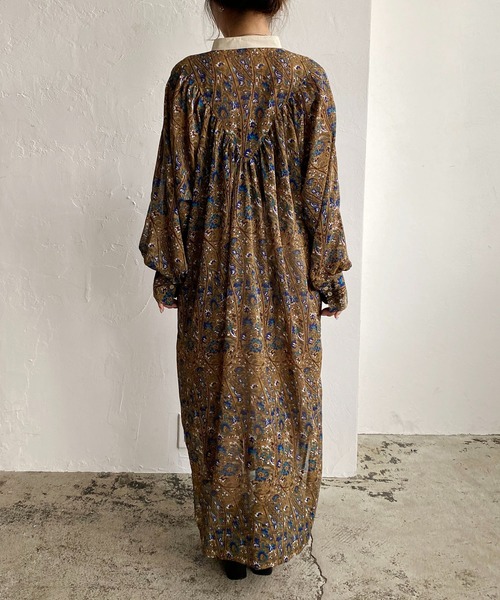 CAPRICIEUX LE'MAGE（カプリシューレマージュ）の「レトロフラワーヨークギャザーワンピース（ワンピース・レディース・ブラック/ベージュ・FREE）」の8枚目の写真