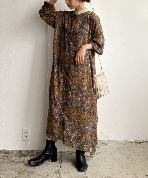 CAPRICIEUX LE'MAGE（カプリシューレマージュ）の「レトロフラワーヨークギャザーワンピース（ワンピース・レディース・ブラック/ベージュ・FREE）」の4枚目の写真