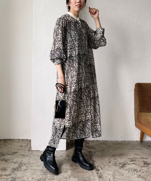 CAPRICIEUX LE'MAGE（カプリシューレマージュ）の「レトロフラワーヨークギャザーワンピース（ワンピース・レディース・ブラック/ベージュ・FREE）」の14枚目の写真