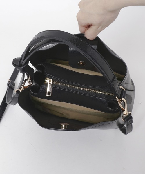 RODE SKO（ロデスコ）の「2WAYファーバッグ（ショルダーバッグ・レディース・ブラック/モカ・ONE）」の20枚目の写真