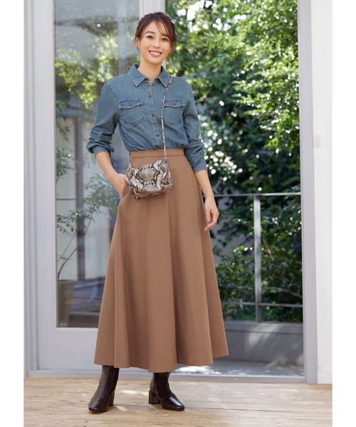 STYLE DELI(スタイルデリ)の「93cm丈ウールライクロングフレアスカート(スカート・レディース・チャコールグレー/キャメル・SMALL/MEDIUM/X-SMALL)」の15枚目の写真