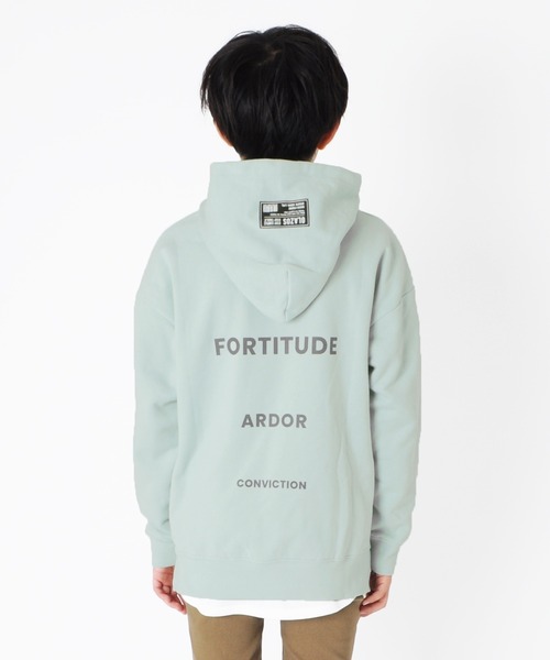 GLAZOS(グラソス)の「裏起毛・ドロップショルダーサイドスリットバックプリントパーカー(パーカー・キッズ・ブラック/グレー/ライトグリーン/ライトベージュ・130cm/140cm/150cm/160cm/170cm)」の7枚目の写真