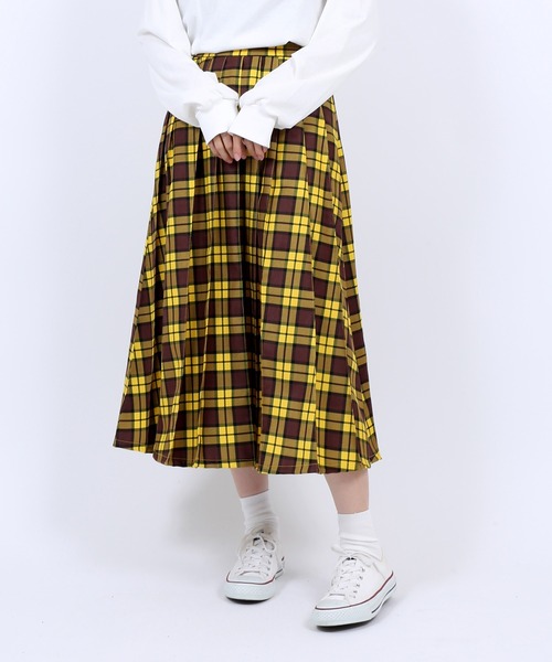 PUNYUS（プニュズ）の「チェック柄プリーツスカート（スカート・レディース・グリーン/イエロー/レッド/パープル・2/1/4/3）」の3枚目の写真