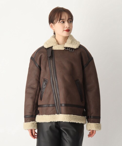 AG by aquagirl（エージーバイアクアガール）の「◆ALPHA フェイクムートンライダースジャケット（ライダースジャケット・レディース・オフホワイト/ブラウン系・38）」の8枚目の写真