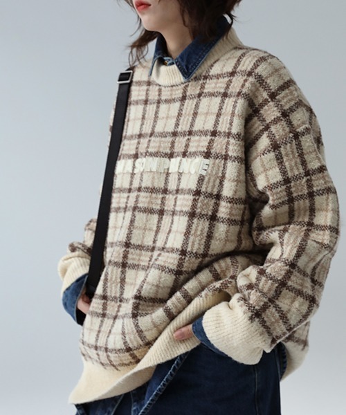MASONPRINCE(メイソンプリンス)の「【MASONPRINCE】Oversized retro check embroidery logo knit pullover MY3045(ニット/セーター・メンズ・パープル/ブラック/ブラウン/グリーン/ベージュ・L/M/S)」の3枚目の写真