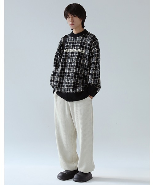 MASONPRINCE(メイソンプリンス)の「【MASONPRINCE】Oversized retro check embroidery logo knit pullover MY3045(ニット/セーター・メンズ・パープル/ブラック/ブラウン/グリーン/ベージュ・L/M/S)」の11枚目の写真