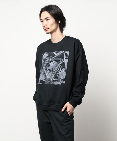 GILDAN(ギルダン)の「【GILDAN】M.C.ESCHER CREW SWEAT【W】【it】【UT13】(スウェット・メンズ・ブラック/グレー・LARGE/MEDIUM)」の7枚目の写真