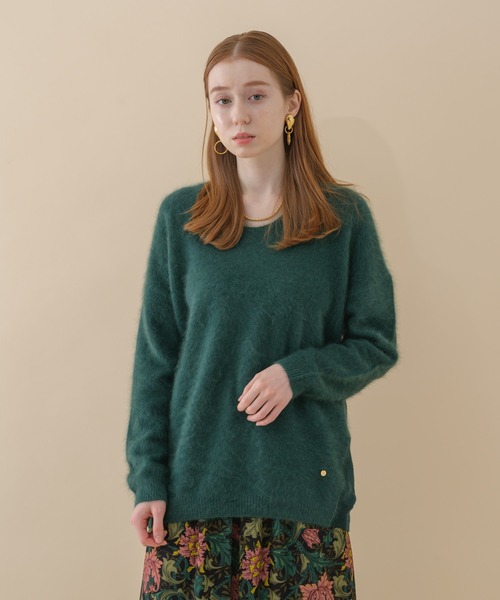 Dignite collier(ディニテコリエ)の「Dignite collier 後ろ切替ニット(ニット/セーター・レディース・グレー/グリーン/キャメル・FREE)」の2枚目の写真