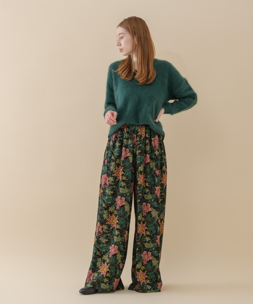 Dignite collier(ディニテコリエ)の「Dignite collier 後ろ切替ニット(ニット/セーター・レディース・グレー/グリーン/キャメル・FREE)」の19枚目の写真