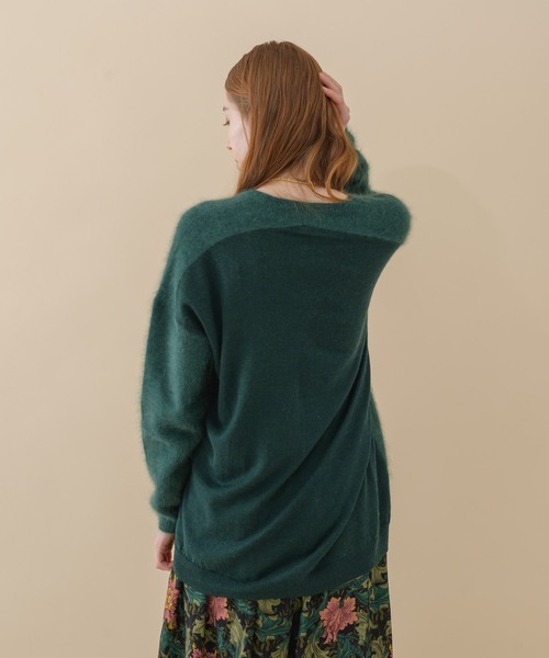 Dignite collier(ディニテコリエ)の「Dignite collier 後ろ切替ニット(ニット/セーター・レディース・グレー/グリーン/キャメル・FREE)」の7枚目の写真