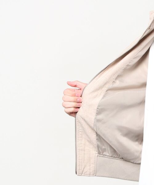 BANANA REPUBLIC FACTORY STORE（バナナリパブリック ファクトリー