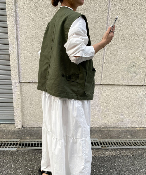 ISOOK（アイスー）の「Military gillet / ミリタリージレ（mako select）（その他アウター・レディース・カーキ・FREE）」の7枚目の写真