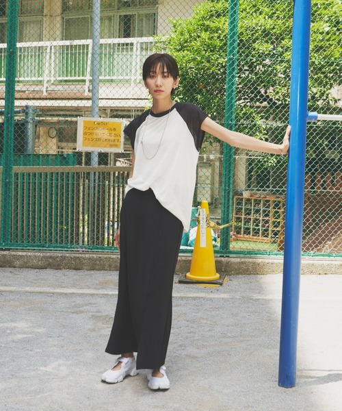 Auntie Rosa Holiday（アンティローザホリデー）の「シアーラグランTEE（Tシャツ/カットソー・レディース・ブラック/レッド/グリーン・FREE）」の4枚目の写真