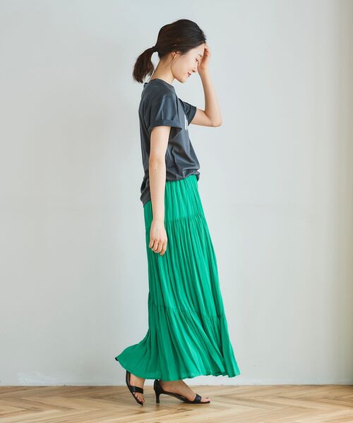 le.coeur blanc（ルクールブラン）の「プリーツティアードロングスカート（スカート・レディース・グリーン/ブラック/アイボリー・38）」の15枚目の写真