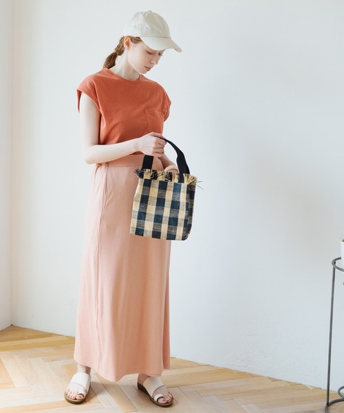 Crisp（クリスプ）の「フレンチポケットTシャツ（Tシャツ/カットソー・レディース・ブラウン/オレンジ/グリーン/アイボリー・FREE）」の11枚目の写真