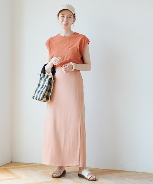 Crisp（クリスプ）の「フレンチポケットTシャツ（Tシャツ/カットソー・レディース・ブラウン/オレンジ/グリーン/アイボリー・FREE）」の12枚目の写真